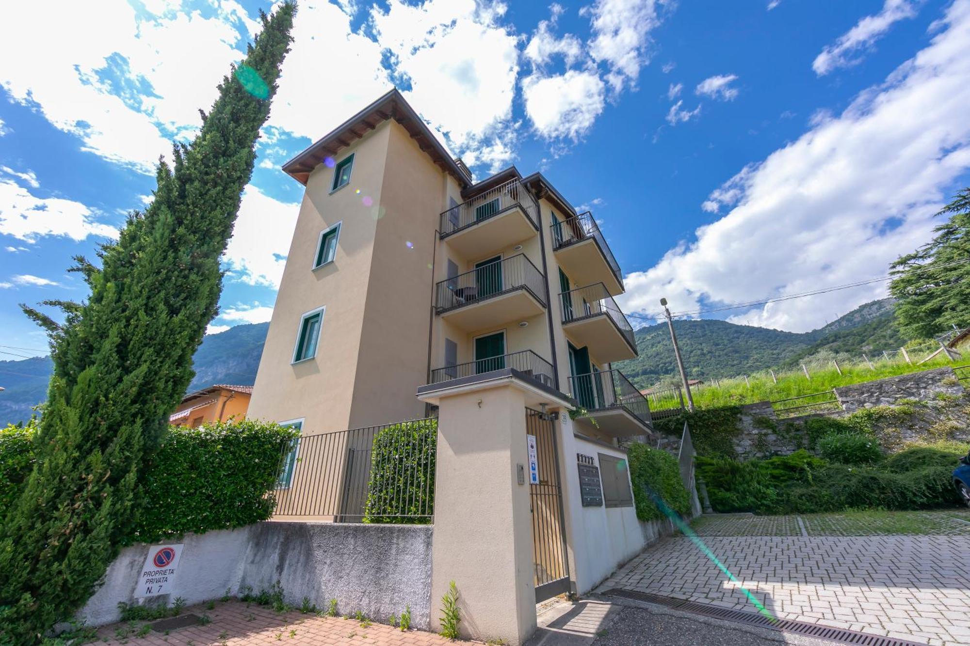Belvedere Mansarda Tremezzo Exterior foto